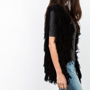 Shaggy Crocheted Vest • Black
